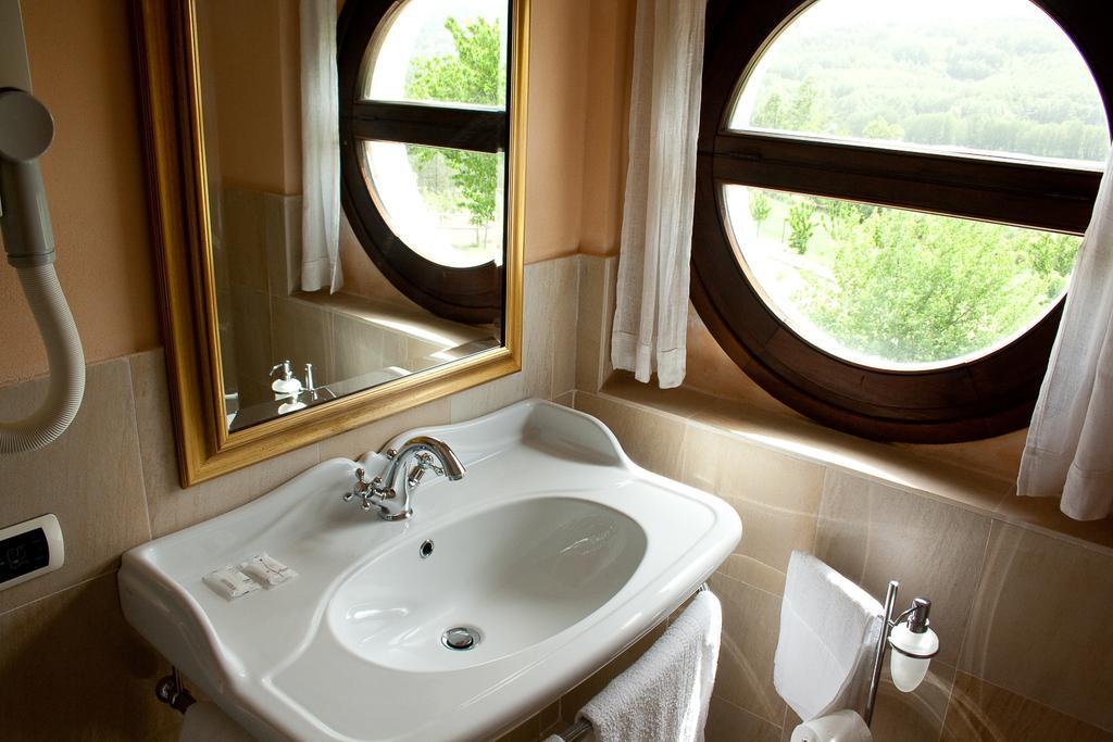 La Rosa Nel Bicchiere Guest House Soveria Mannelli ภายนอก รูปภาพ