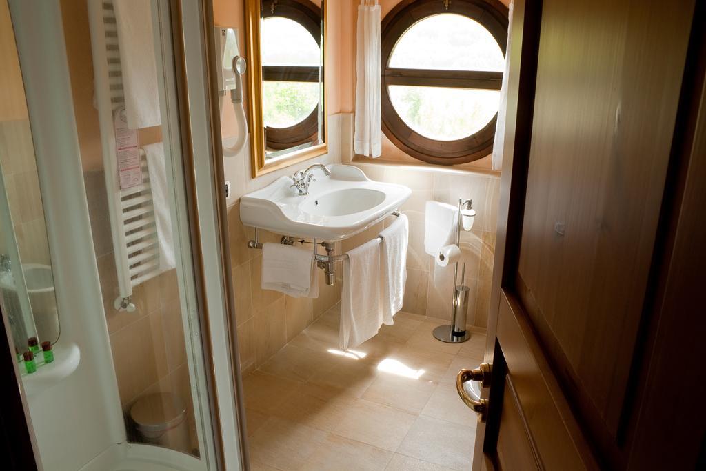 La Rosa Nel Bicchiere Guest House Soveria Mannelli ภายนอก รูปภาพ